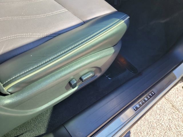 Used 2019 INFINITI QX60 Luxe w/ Essential Package image 36