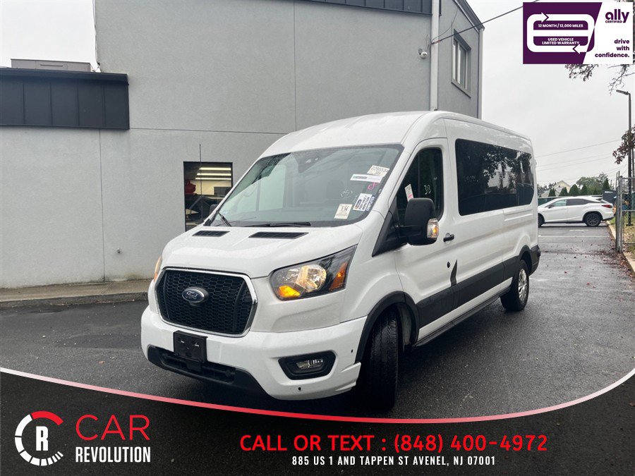 Used 2024 Ford Transit 350 XLT RWD image 3