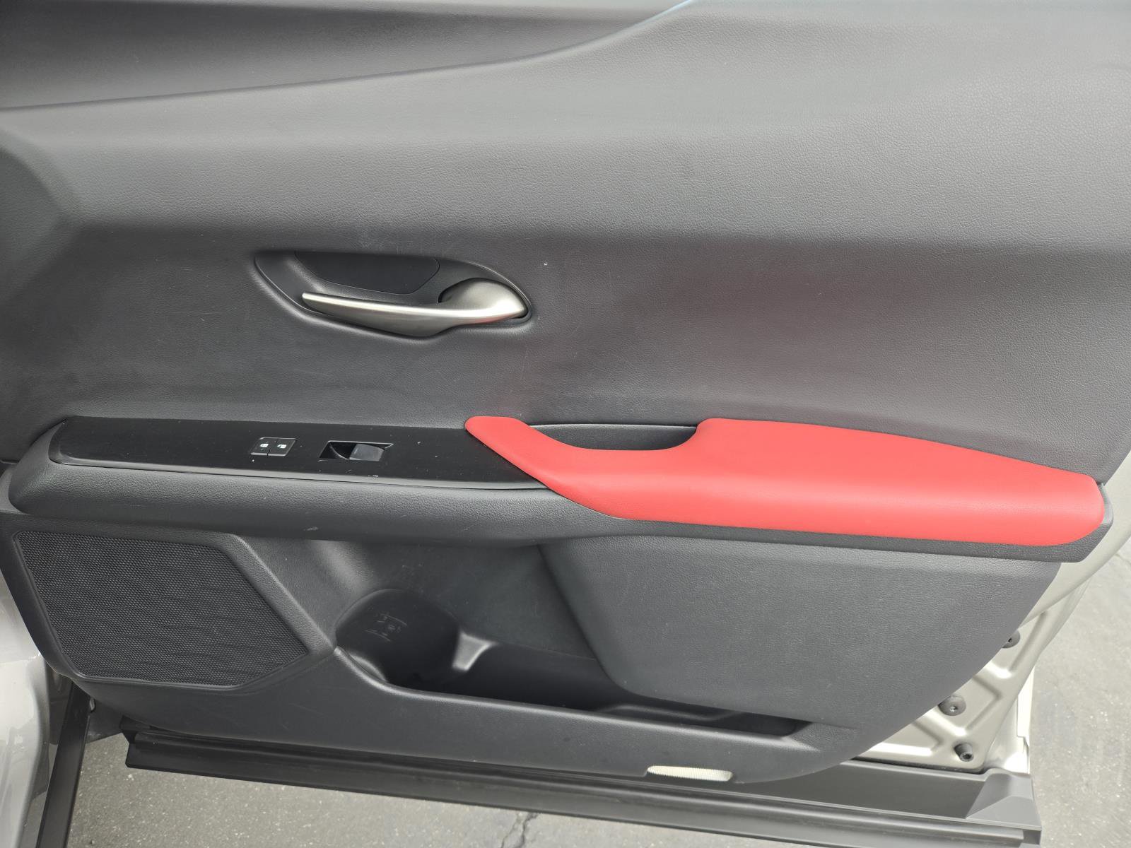 Used 2019 Lexus UX 200 F Sport w/ F Sport Premium Package image 31