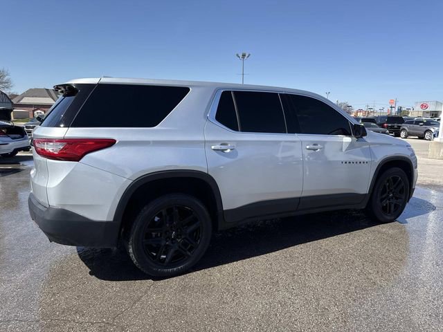 Used 2020 Chevrolet Traverse LS w/ LPO, Blackout Package image 2