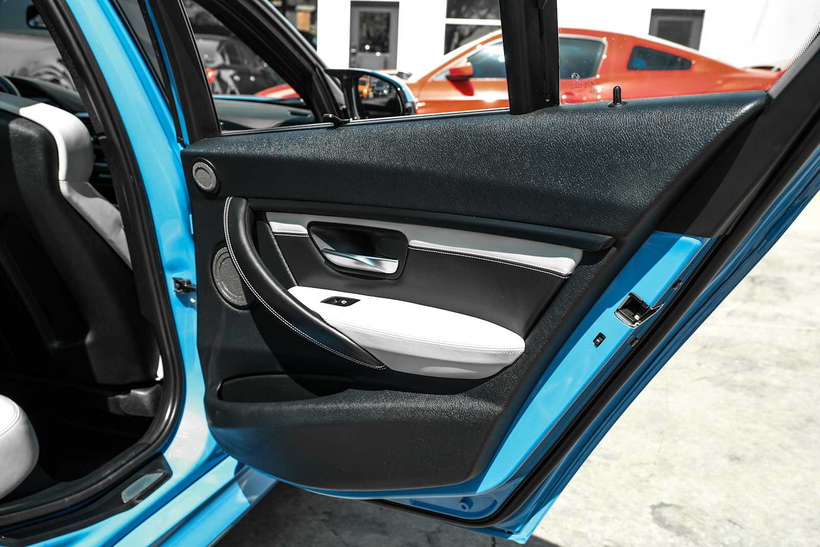 Used 2015 BMW M3 RWD image 44