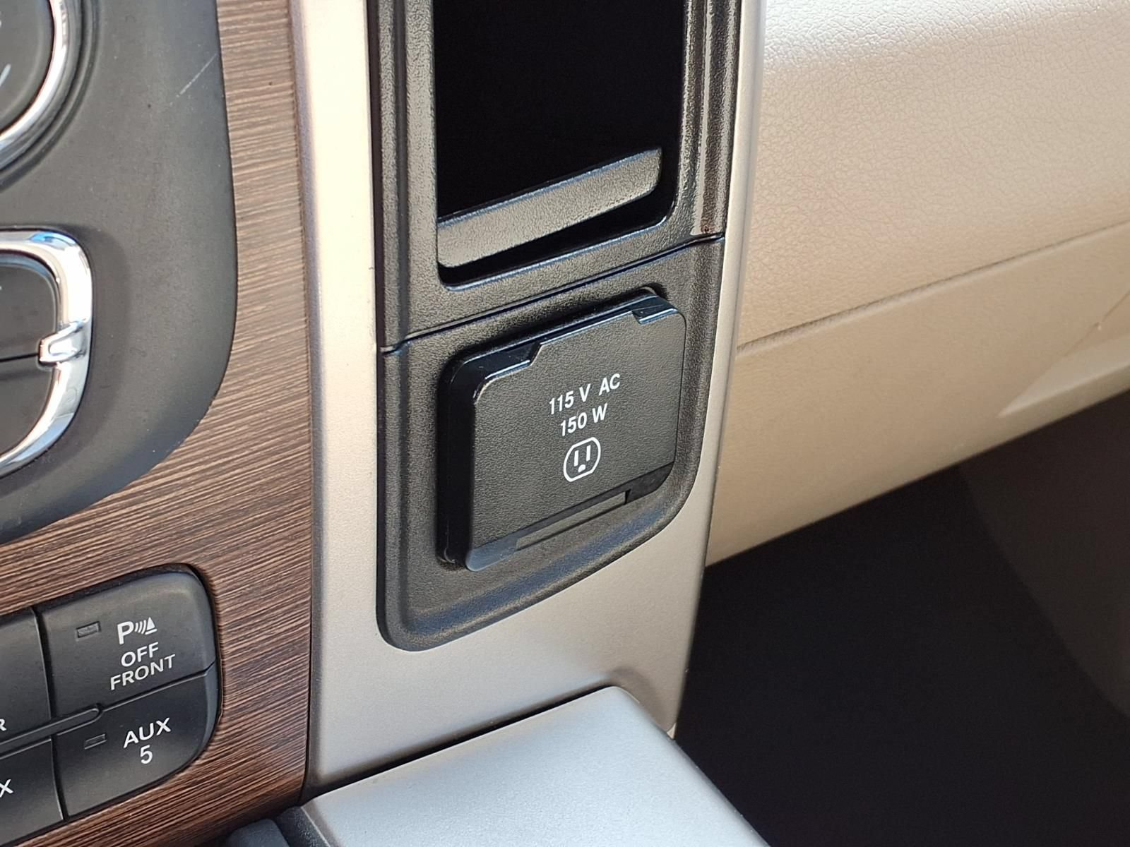 Used 2017 RAM 2500 Laramie AWD/4WD image 26