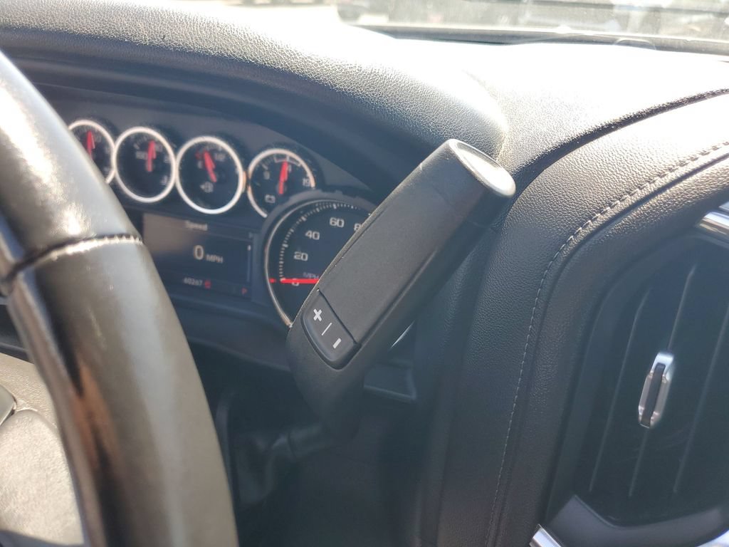 Used 2022 Chevrolet Silverado 1500 LT RWD image 15