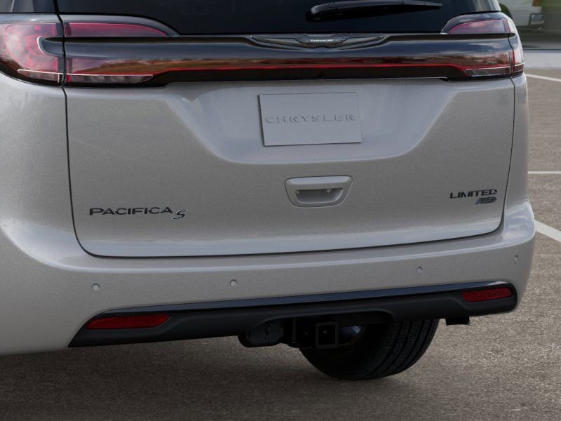 New 2026 Chrysler Pacifica Limited w/ S Appearance Package AWD/4WD image 16