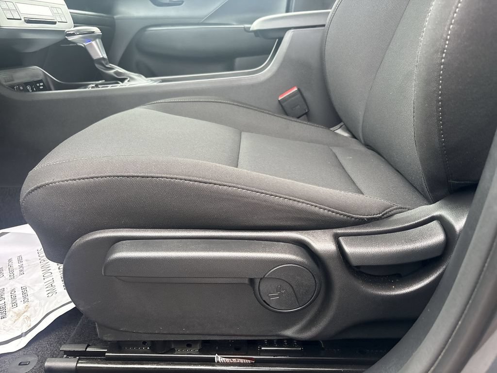 Used 2026 Hyundai Kona SEL Sport FWD image 14