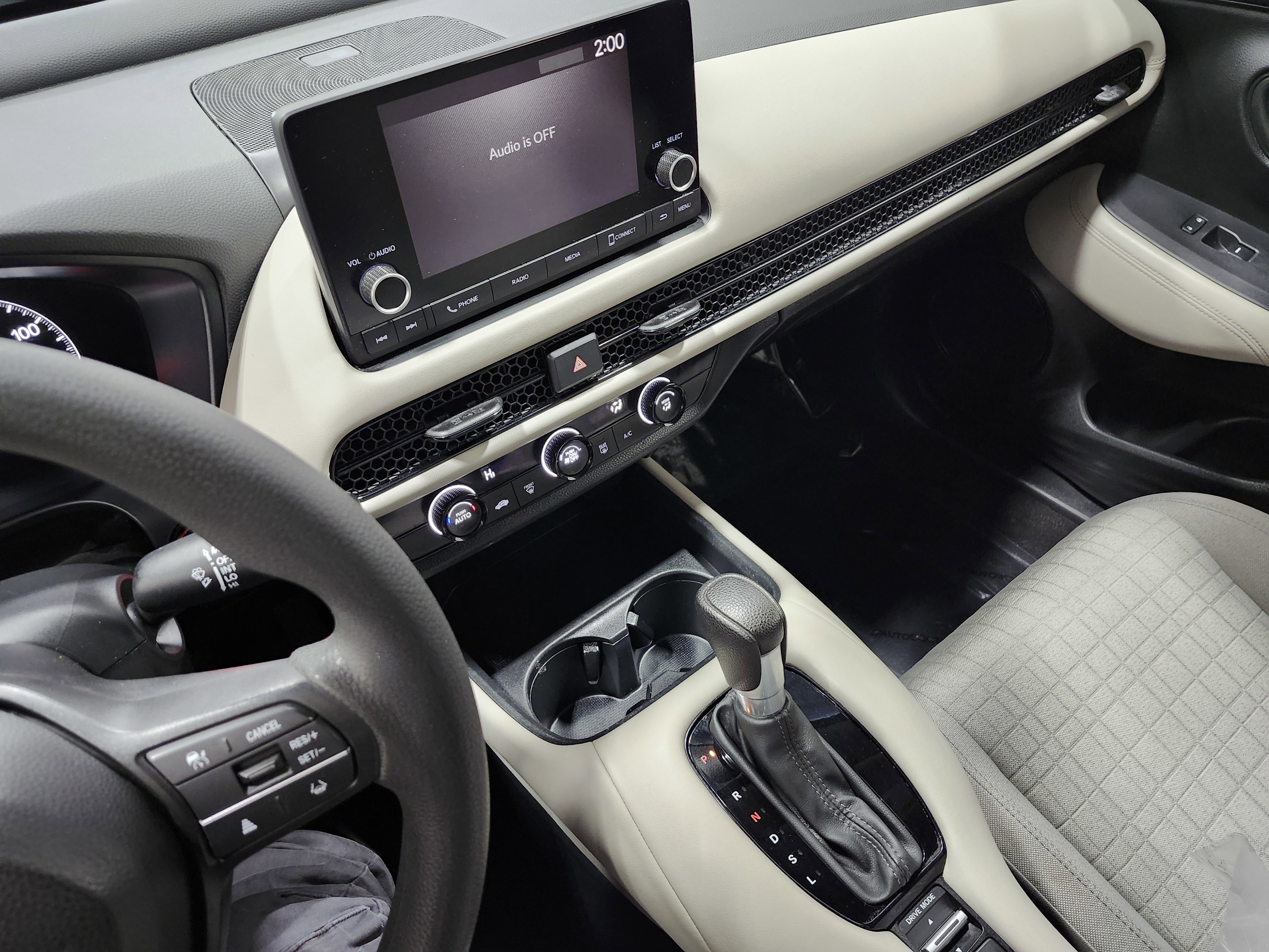 Used 2023 Honda HR-V LX image 27