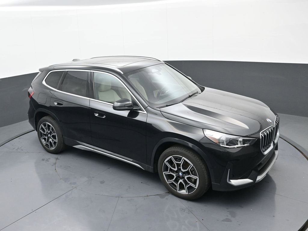 New 2025 BMW X1 xDrive28i w/ Technology Package image 30