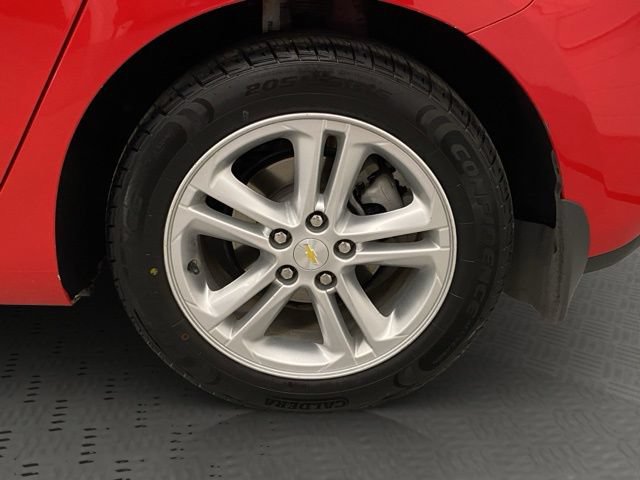 Used 2017 Chevrolet Cruze LT w/ Convenience Package FWD image 39