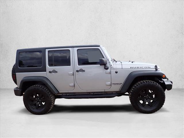 Used 2016 Jeep Wrangler Unlimited Rubicon w/ Connectivity Group AWD/4WD image 5