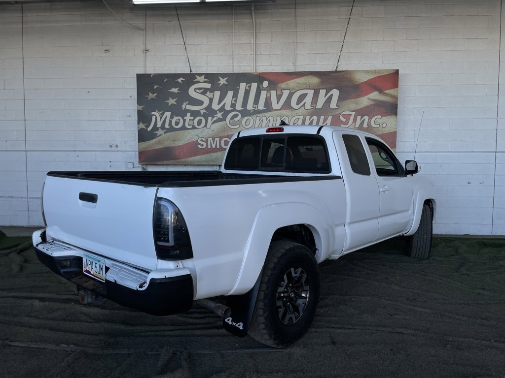 Used 2014 Toyota Tacoma 4x4 Access Cab V6 image 5
