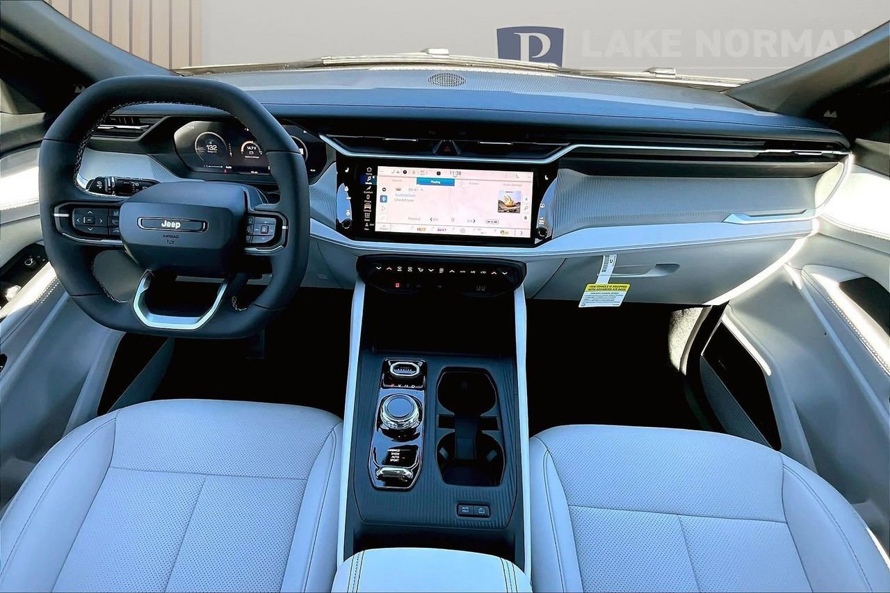 New 2026 Jeep Cherokee Limited image 10