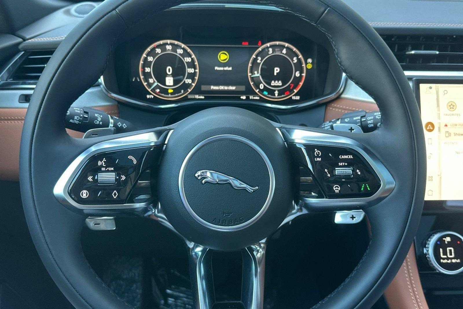 New 2026 Jaguar F-PACE R-Dynamic S AWD/4WD image 10