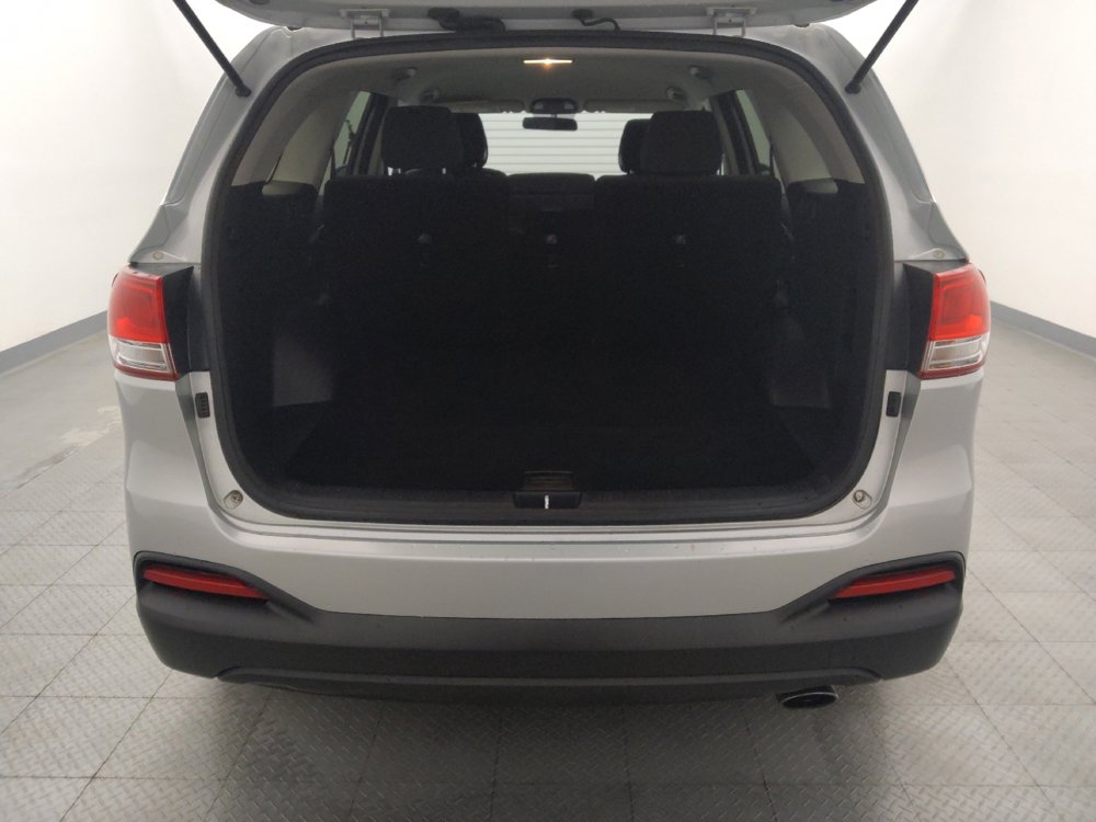Used 2016 Kia Sorento L image 29