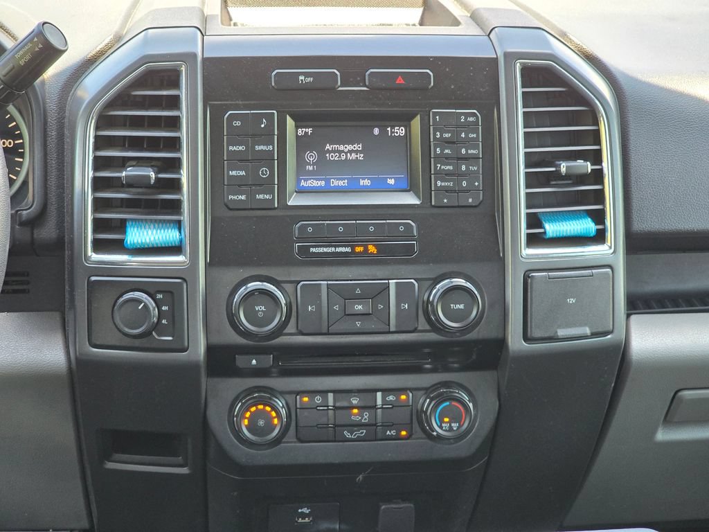 Used 2016 Ford F150 XLT AWD/4WD image 35