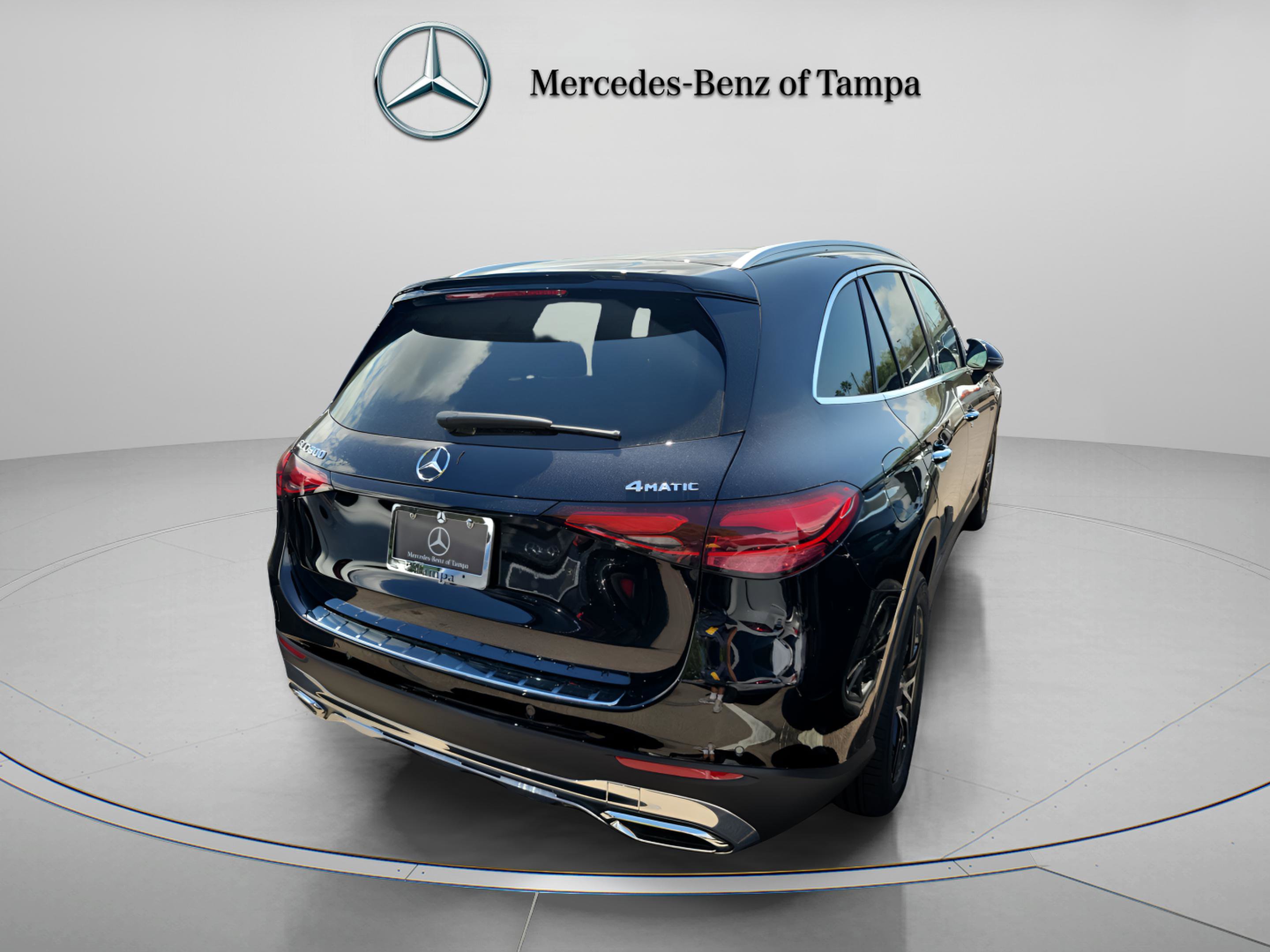 Certified 2026 Mercedes-Benz GLC 300 4MATIC image 4