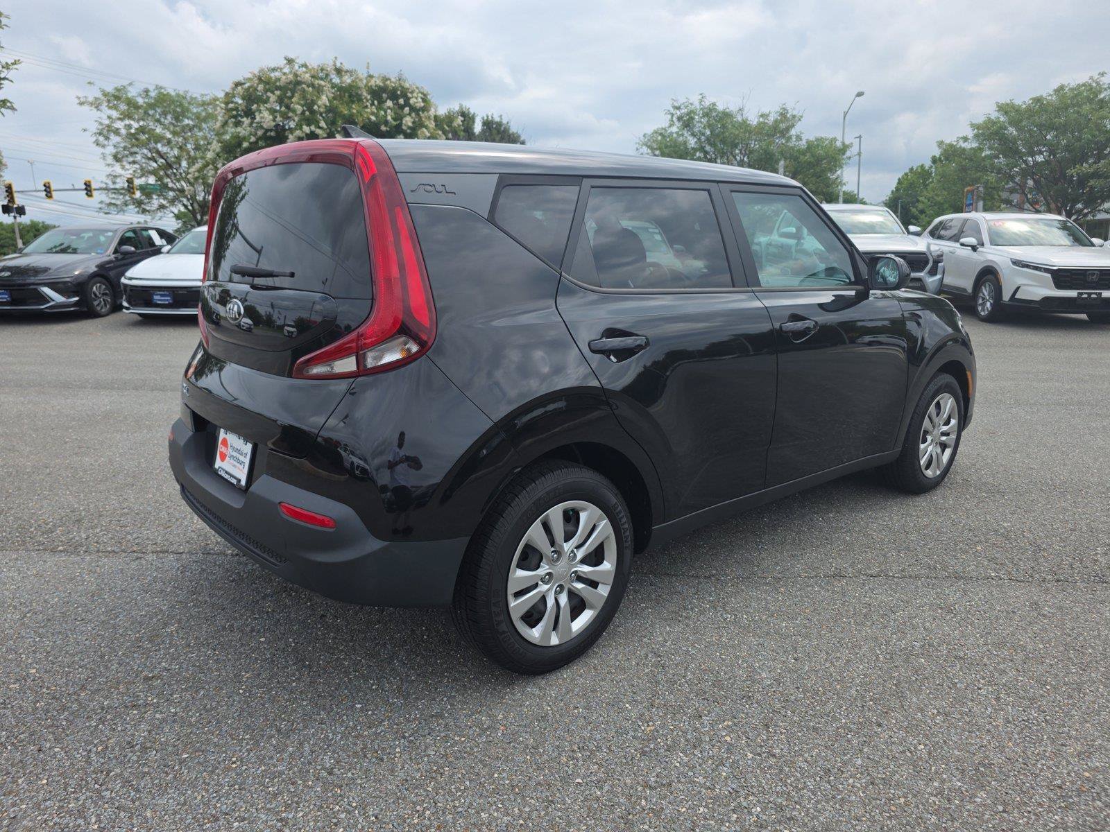 Used 2021 Kia Soul LX FWD image 8