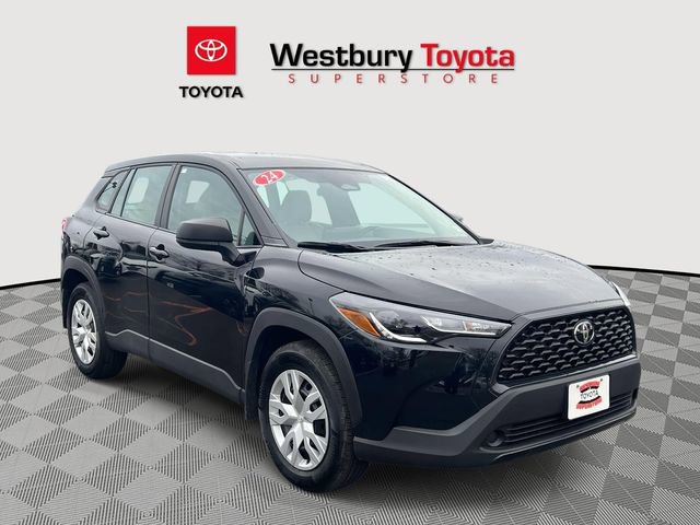 Used 2024 Toyota Corolla Cross L video 1