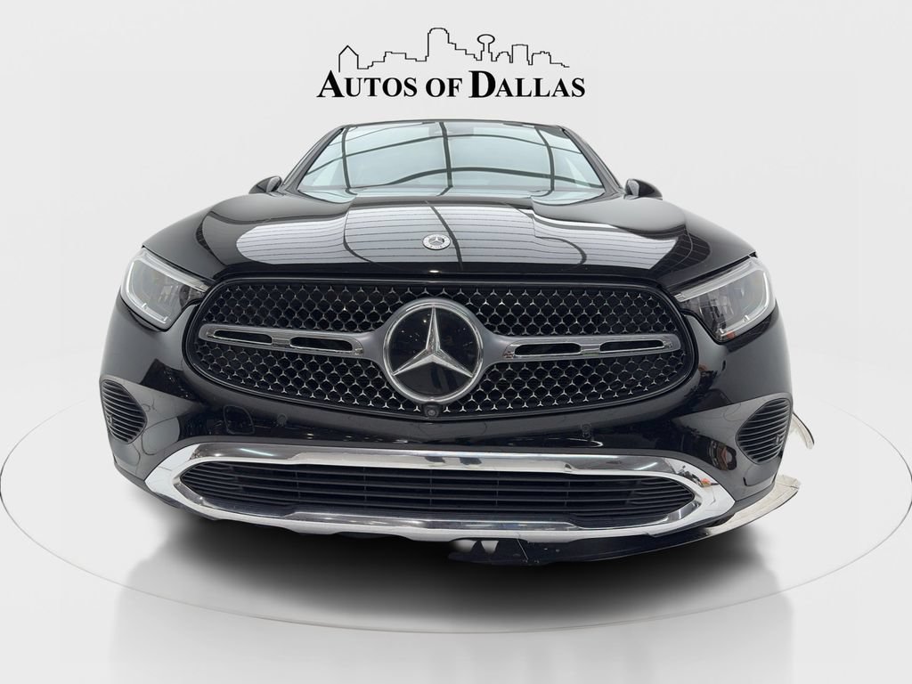 Used 2024 Mercedes-Benz GLC 300 4MATIC image 4