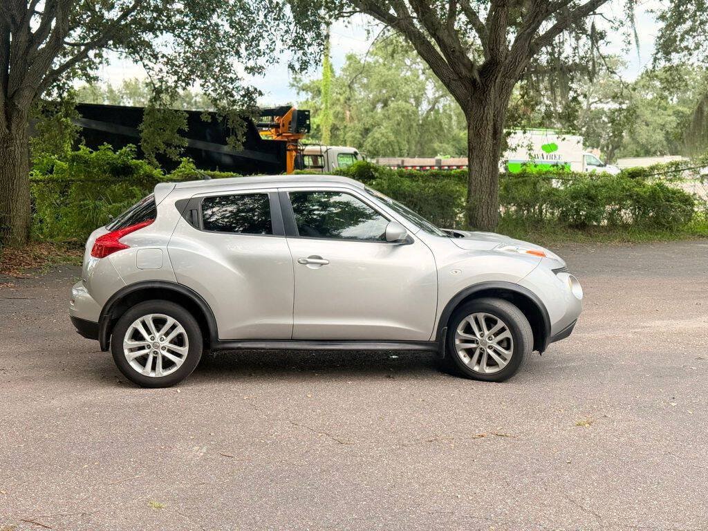 Used 2012 Nissan Juke S FWD image 5