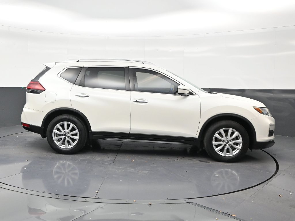 Used 2020 Nissan Rogue SV FWD image 6