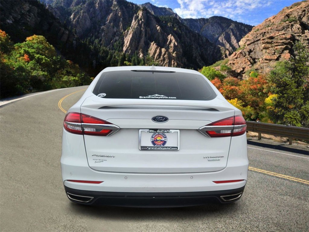 Used 2019 Ford Fusion Titanium image 4