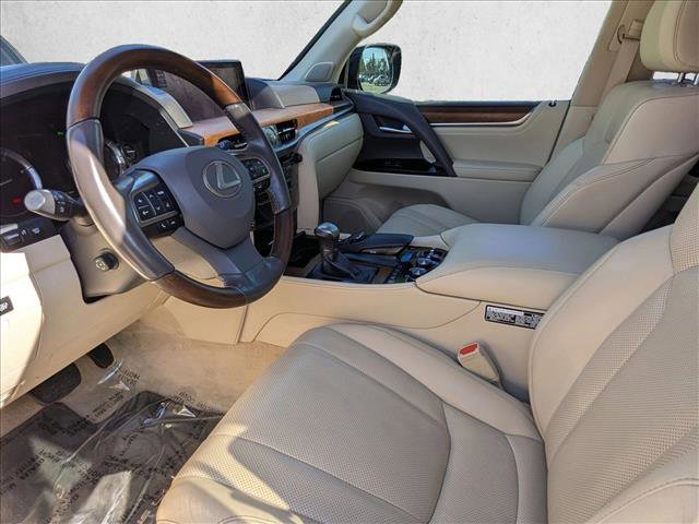 Used 2016 Lexus LX 570 4WD image 18