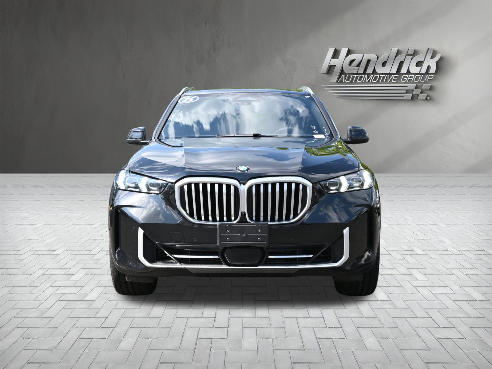 Used 2025 BMW X5 sDrive40i image 3