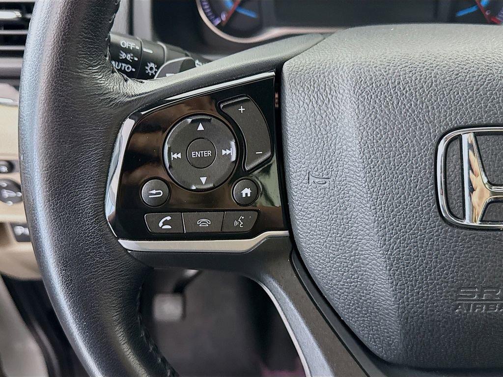 Used 2021 Honda Pilot Touring image 11