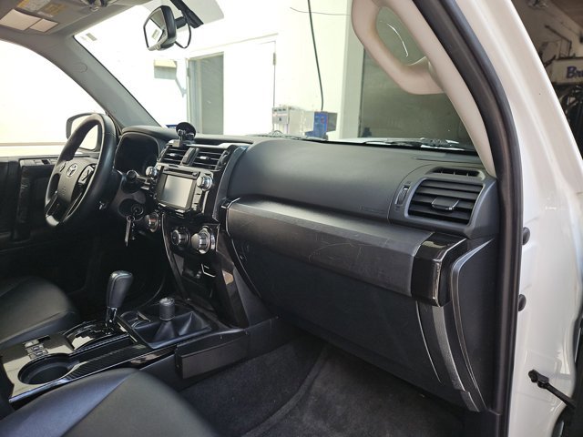 Used 2017 Toyota 4Runner TRD Off-Road Premium image 20