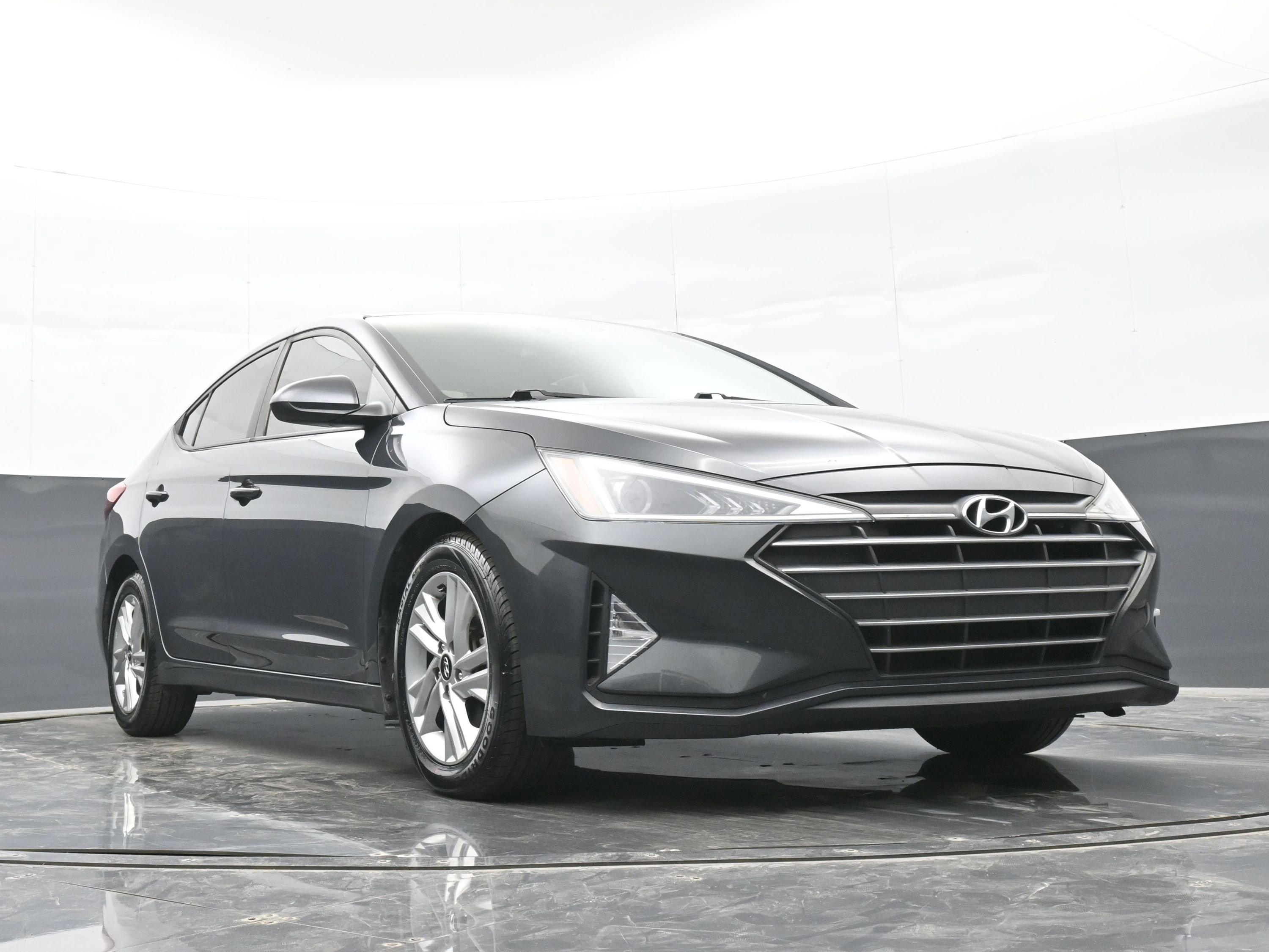 Used 2020 Hyundai Elantra Value Edition image 37