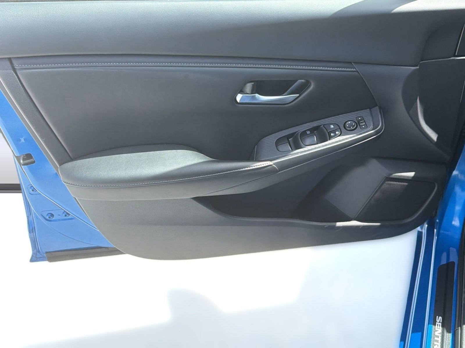 Used 2025 Nissan Sentra SV w/ All-Weather Package image 13