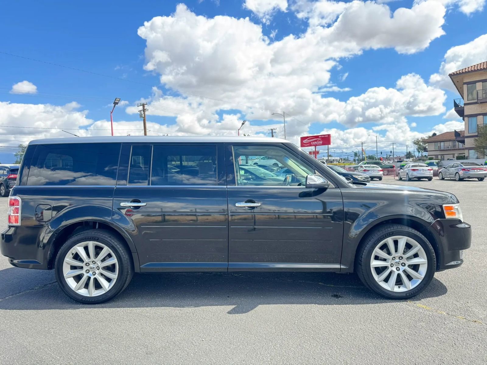 Used 2011 Ford Flex Limited image 10