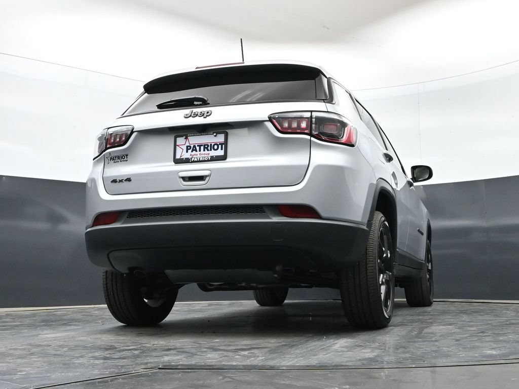 New 2026 Jeep Compass Latitude AWD/4WD image 35