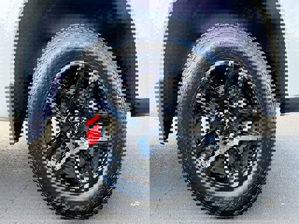 New 2025 Chevrolet Silverado 1500 RST w/ Redline Edition image 26