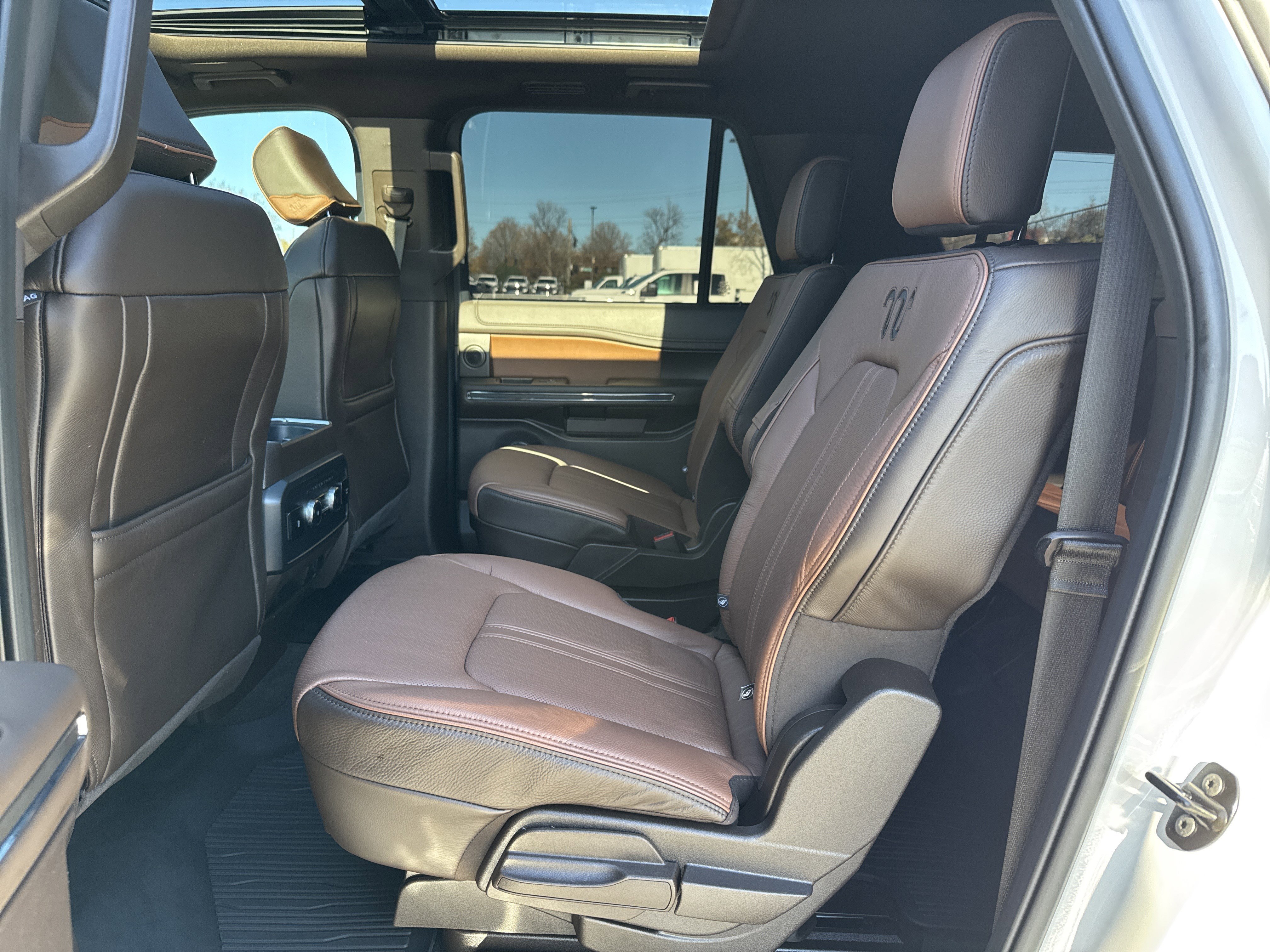 Used 2024 Ford Expedition Max King Ranch image 31