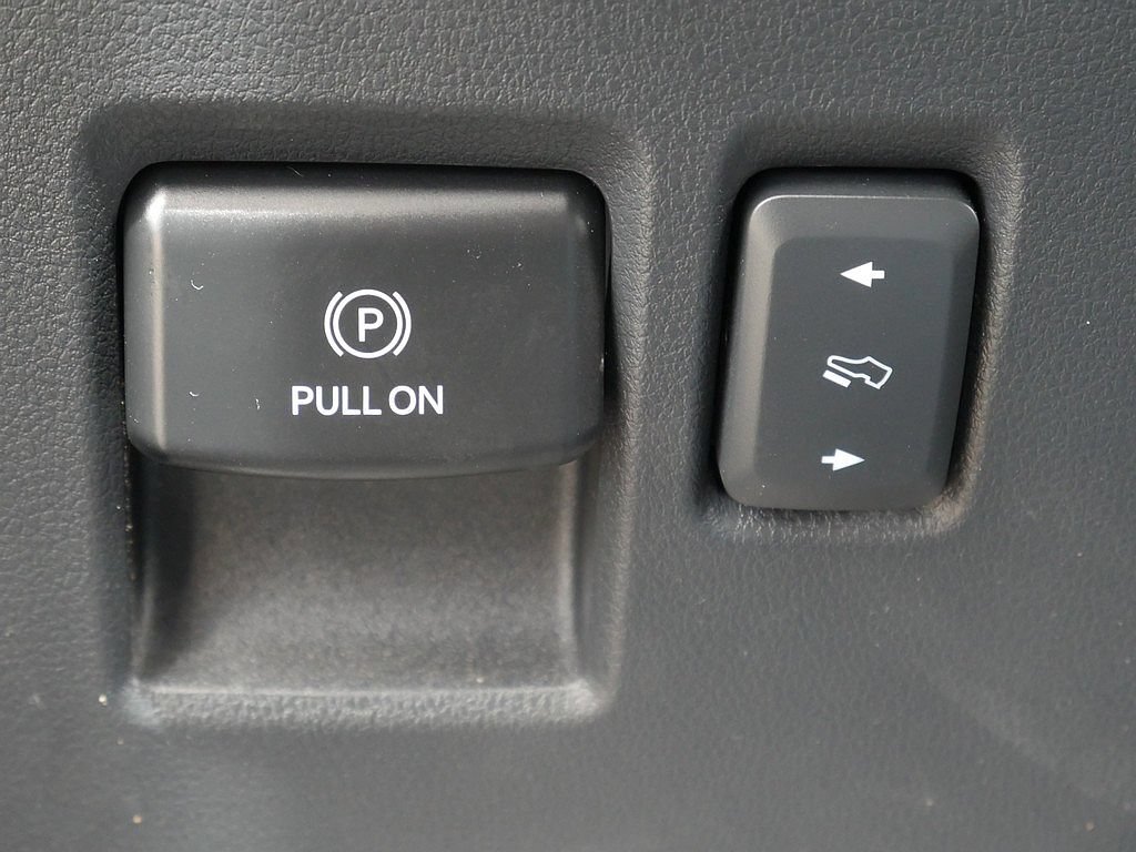 Used 2023 Ford F150 XLT w/ Equipment Group 302A High AWD/4WD image 30