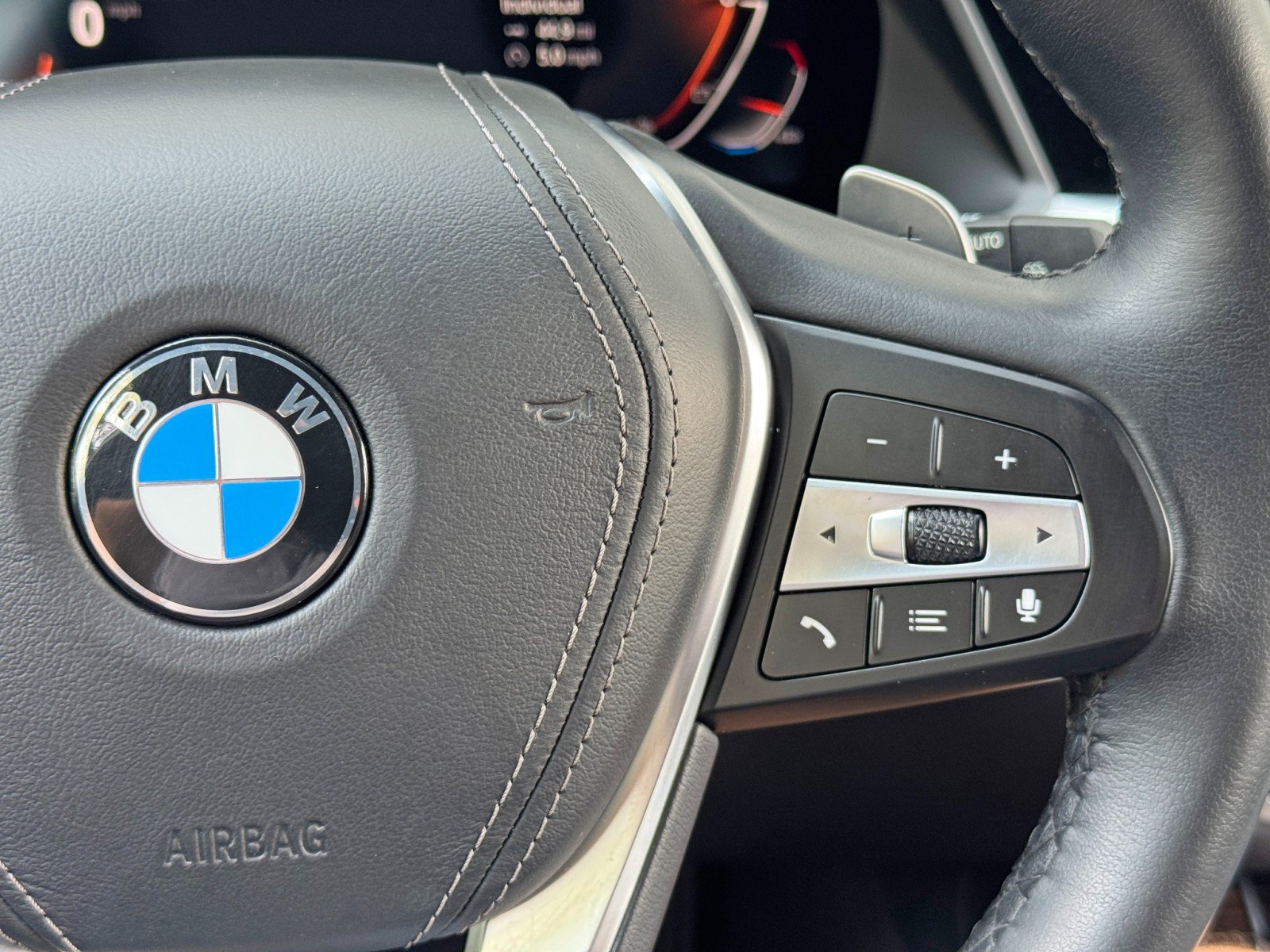 Used 2021 BMW X5 sDrive40i w/ Convenience Package RWD image 23