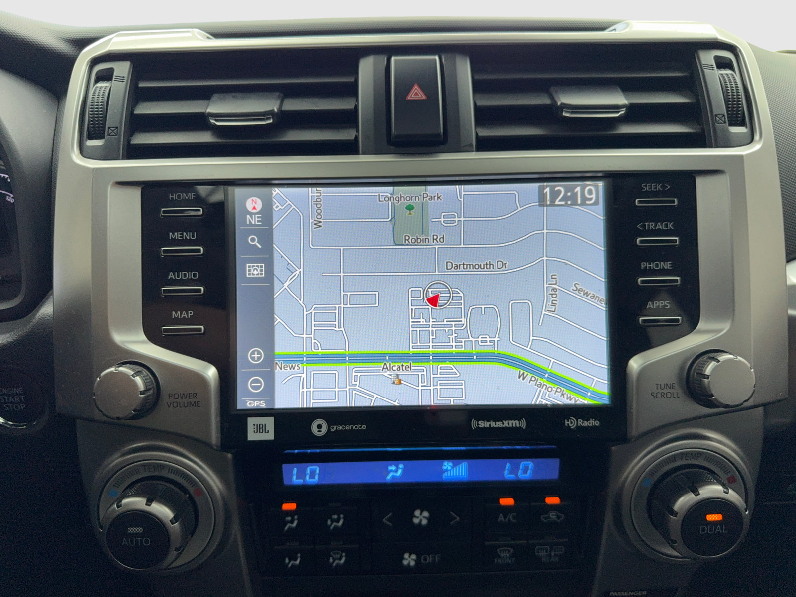 Used 2022 Toyota 4Runner Limited AWD/4WD image 25