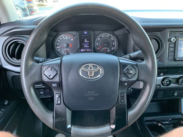 Used 2018 Toyota Tacoma SR image 18