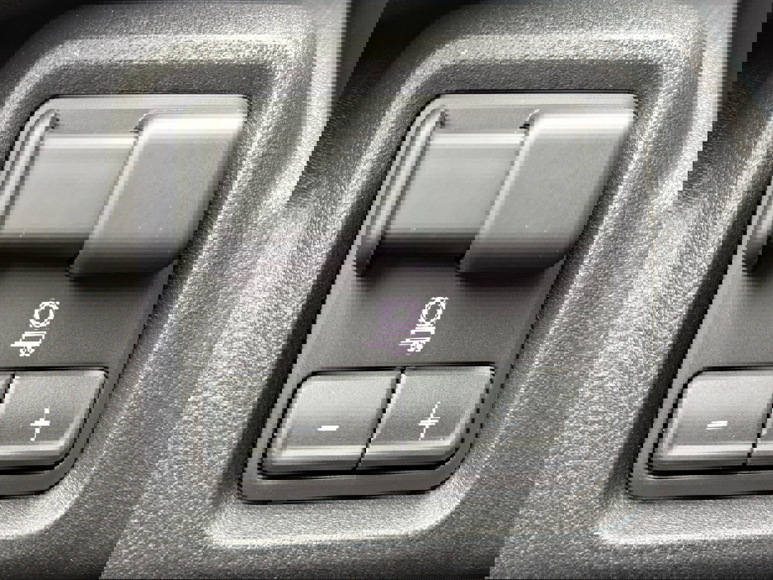 New 2026 Chevrolet Silverado EV LT image 12