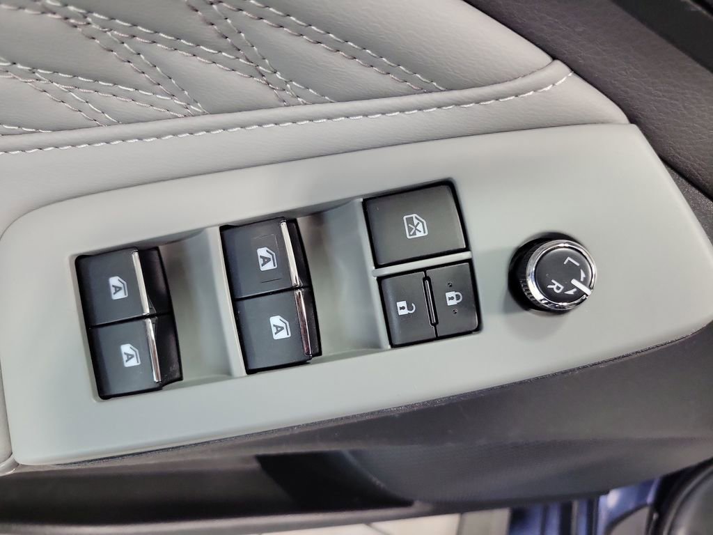 Used 2019 Toyota Avalon Limited w/ Advanced Safety Package FWD image 35