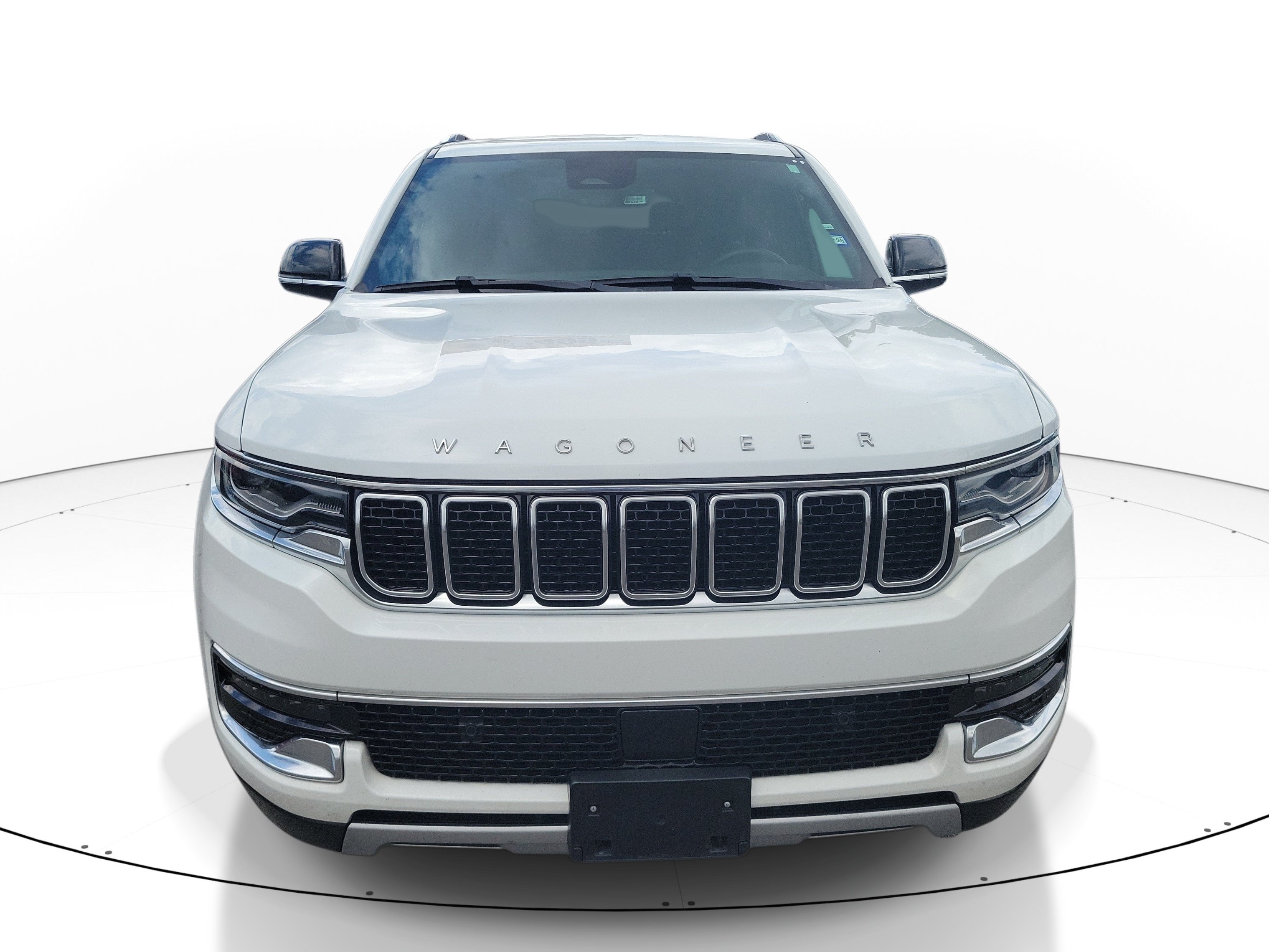 Used 2024 Jeep Wagoneer L Series II RWD image 2