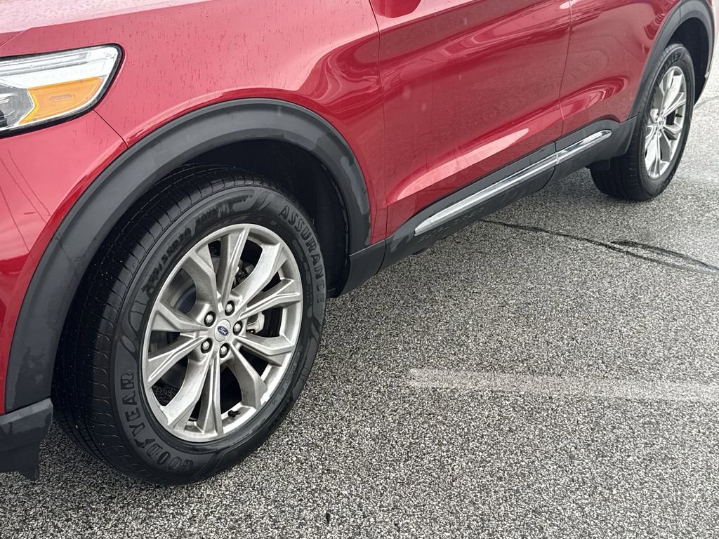 Used 2023 Ford Explorer Limited image 18