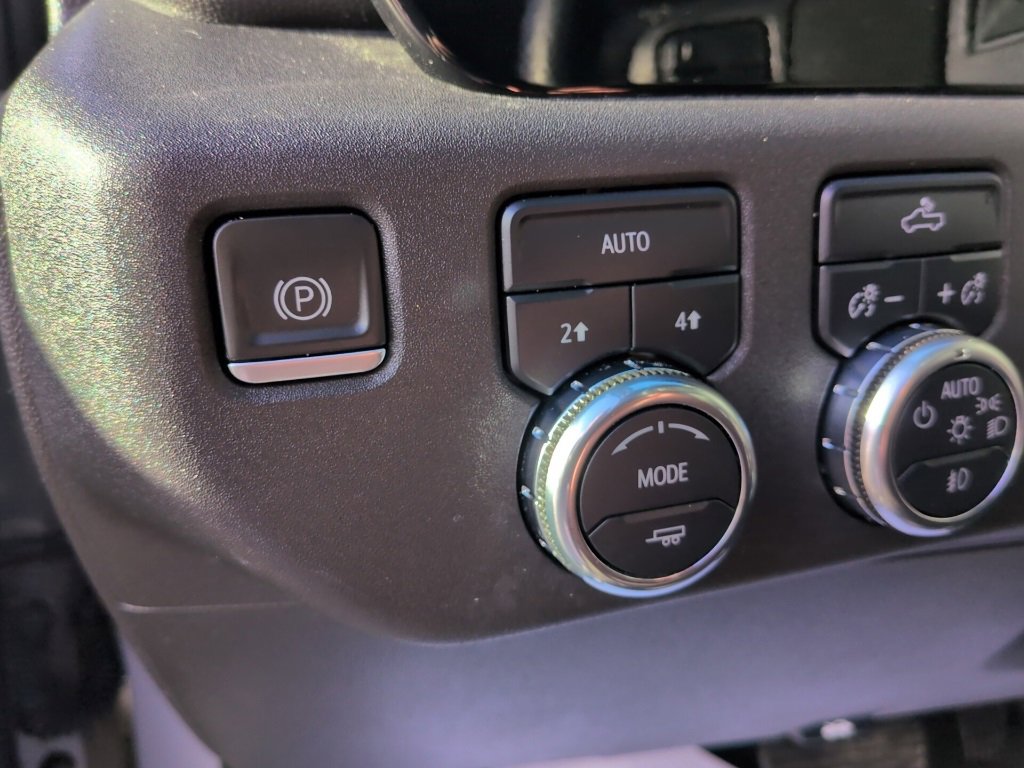 Used 2024 GMC Sierra 1500 Elevation image 16