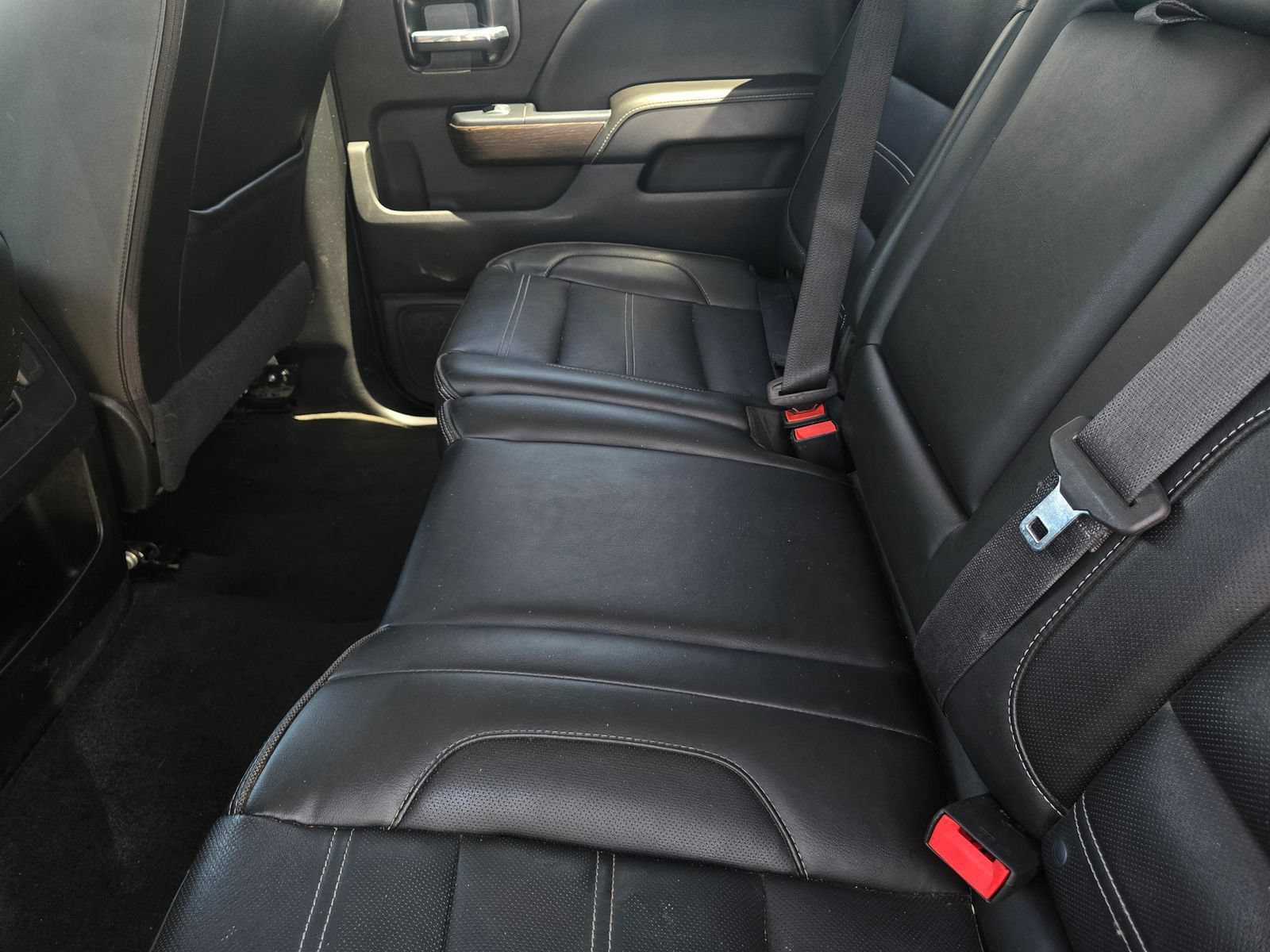 Used 2018 GMC Sierra 3500 Denali AWD/4WD image 5