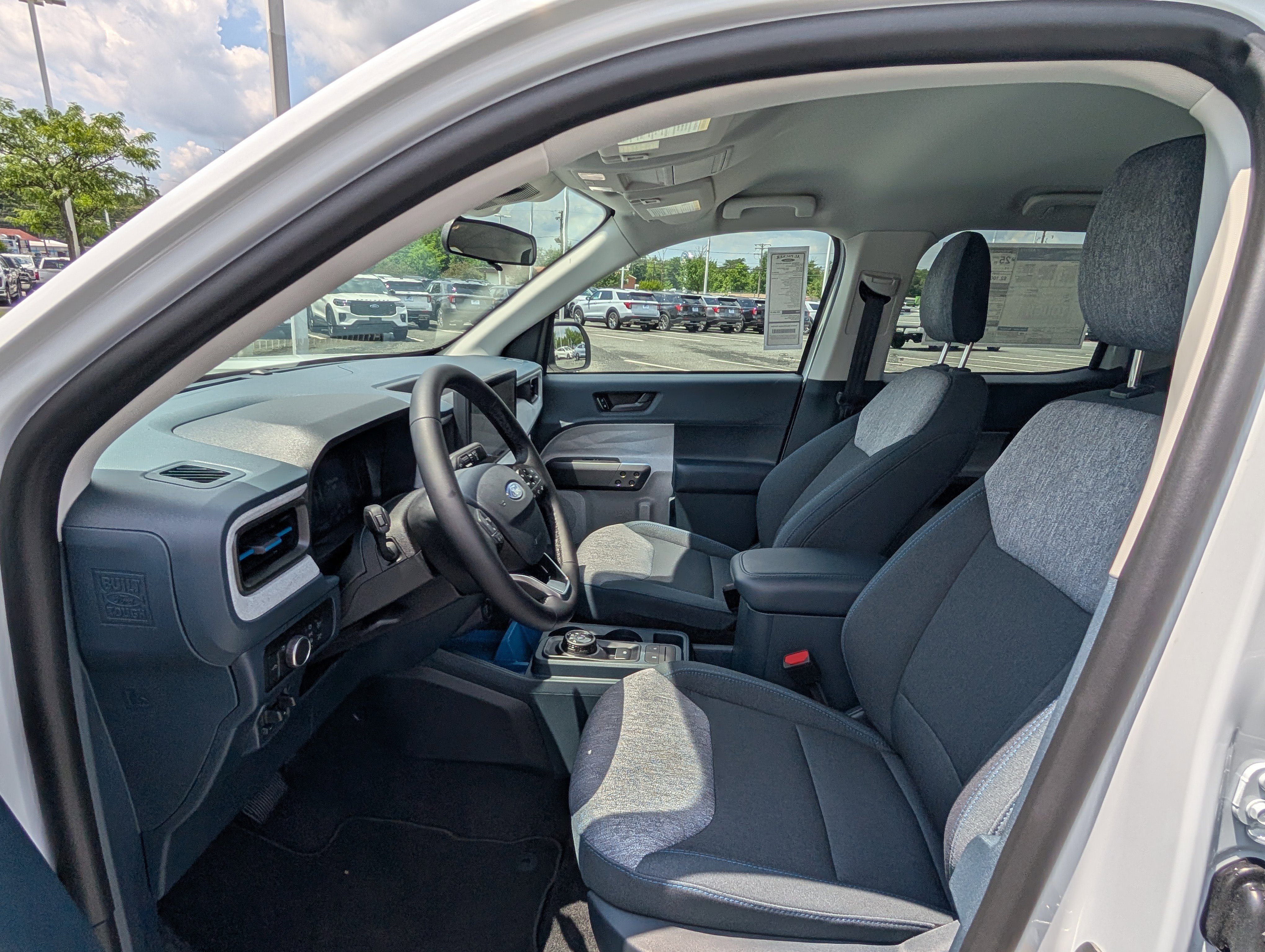 New 2025 Ford Maverick XLT w/ XLT Luxury Package image 12