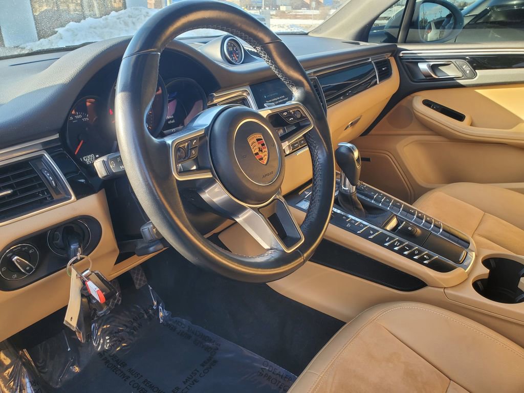 Used 2018 Porsche Macan image 13