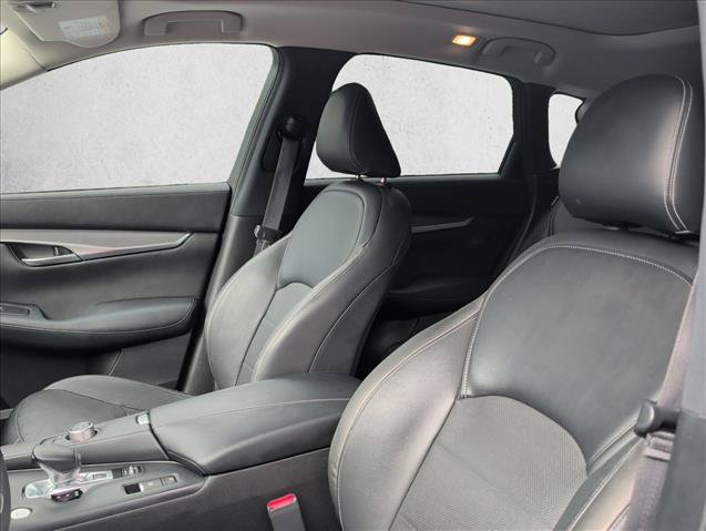 Used 2022 INFINITI QX50 Luxe FWD image 11