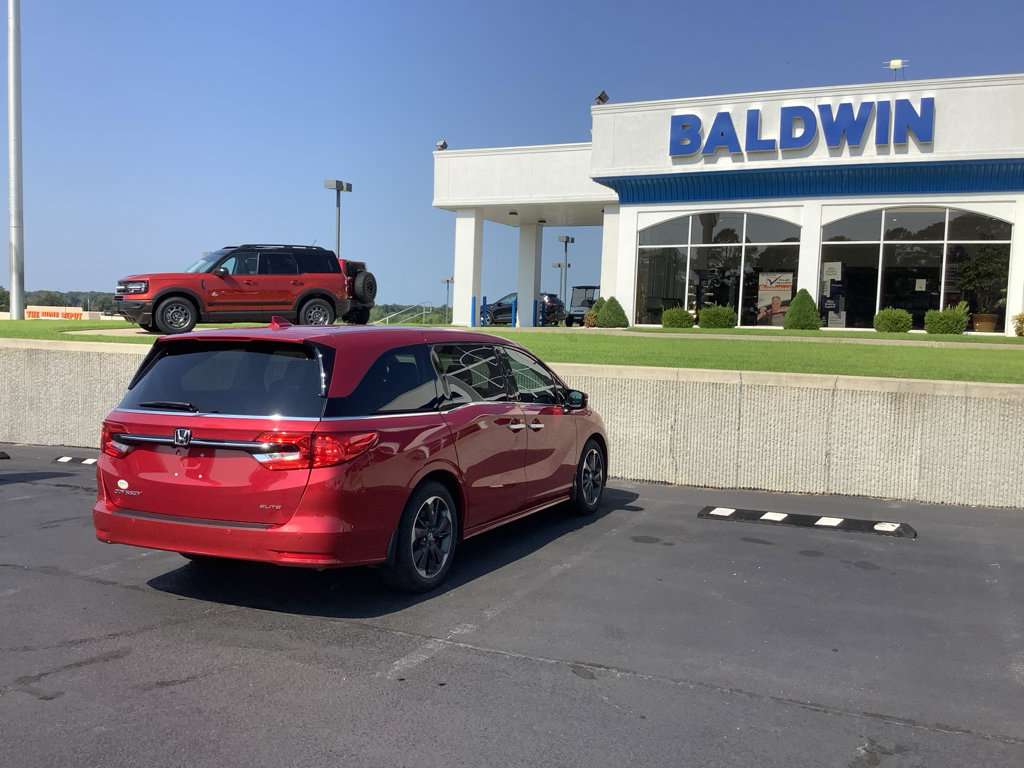 Used 2023 Honda Odyssey Elite image 7