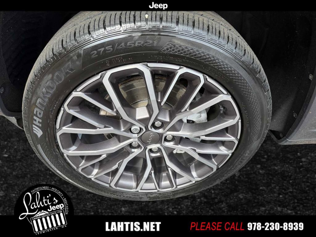 Used 2023 Jeep Grand Cherokee L Summit image 21